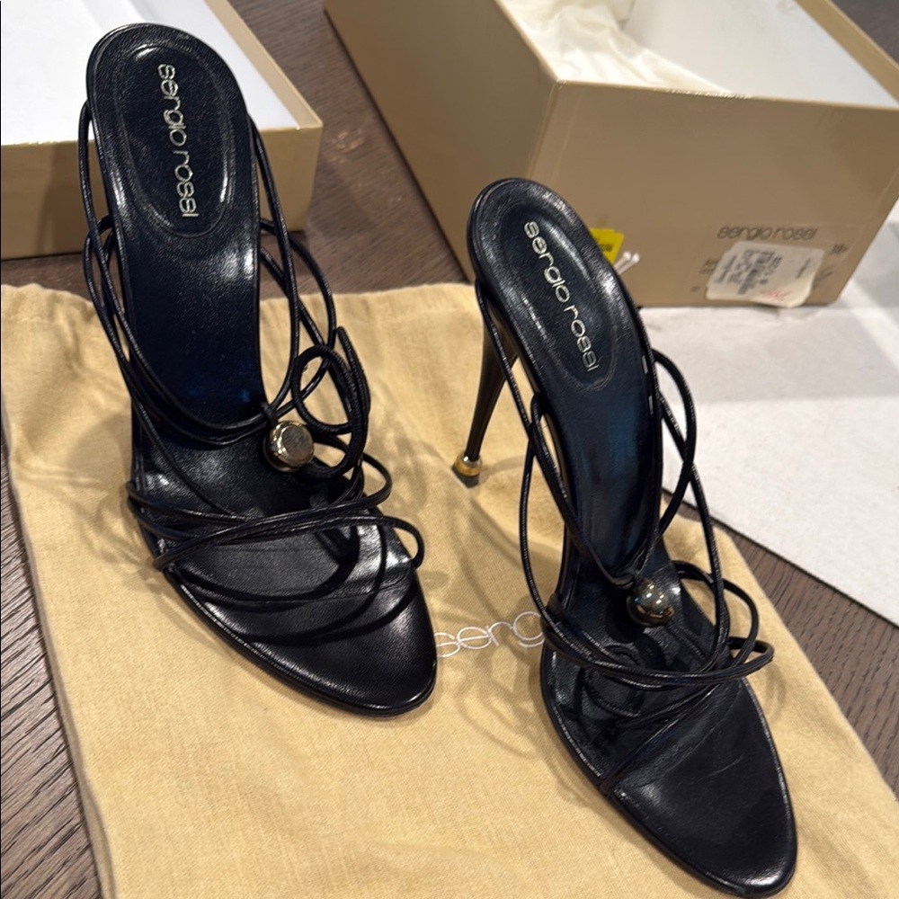 Sergio Rossi Black Heels Elegant Design